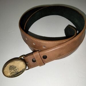 Barlow 1983 (Size 44) Men's Brown Solid Brass Sailboat Art Buckle Leather Belt